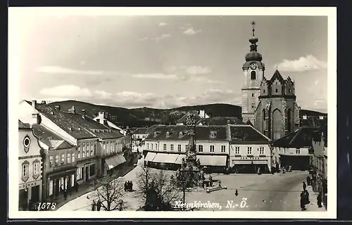 AK Neunkirchen, Platz mit Denkmal