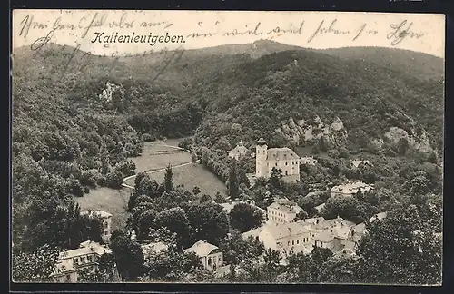 AK Kaltenleutgeben, Panorama mit Ort und Berglandschaft