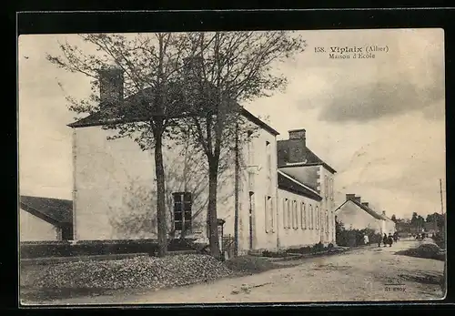 AK Viplaix, Maison d`Ecole