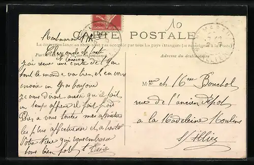 AK Montmarault, Place d`Armes, l`Eglise