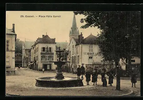 AK Cusset, Place Felix Cornil