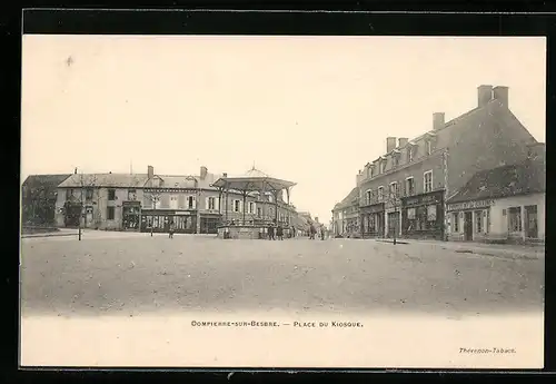 AK Dompierre-sur-Besbre, Place du Kiosque