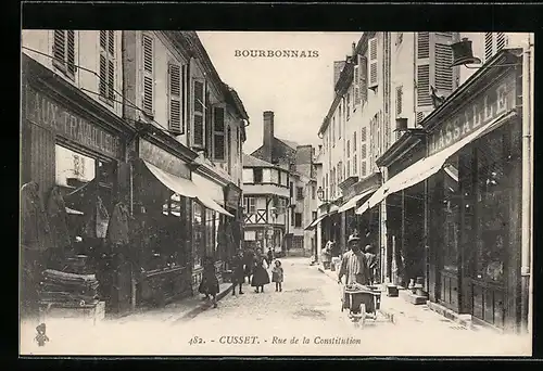 AK Cusset, Rue de la Constitution