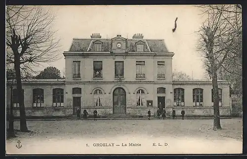 AK Groslay, La Mairie