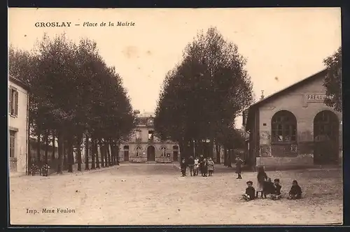 AK Groslay, Place de la Mairie