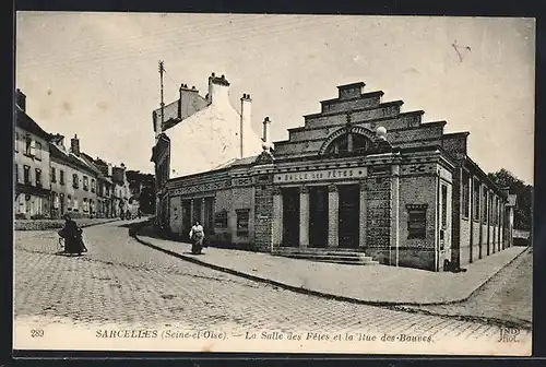 AK Sarcelles, La Salle des Fetes et la Rue des Bauves