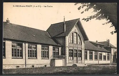 AK St-Brice-sous-Foret, Les Ecoles