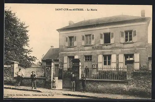AK Saint-Cry-en-Arthies, La Mairie