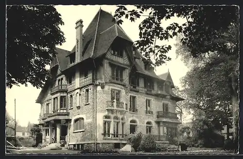 AK Maffliers, Manoir Notre Dame