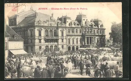 AK Autun, Champ-de-Mars, Jour de Foire