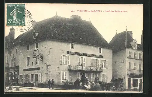 AK Verdun-sur-le-Doubs, Hôtel des Trois-Maures