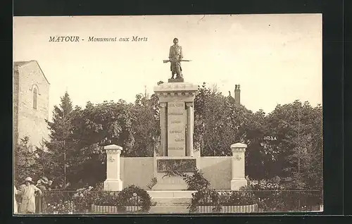 AK Matour, Monument aux Morts