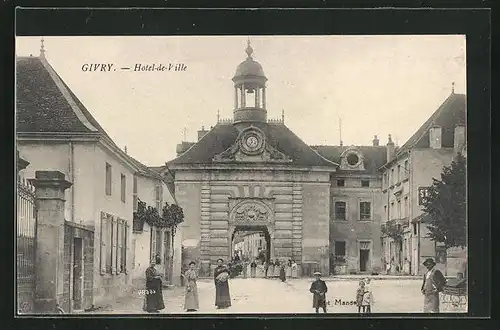 AK Givry, Hotel-de-Ville