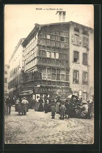 AK Macon, La Maison de Bois