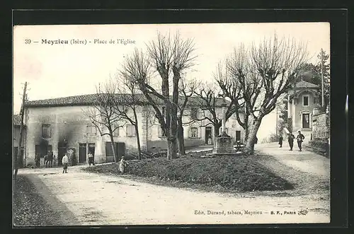 AK Meyzieu, Place de l`Eglise