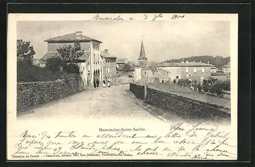 AK Montmelas-Saint-Sorlin, Une rue du village