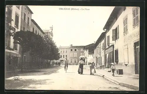 AK Orliénas, La Place