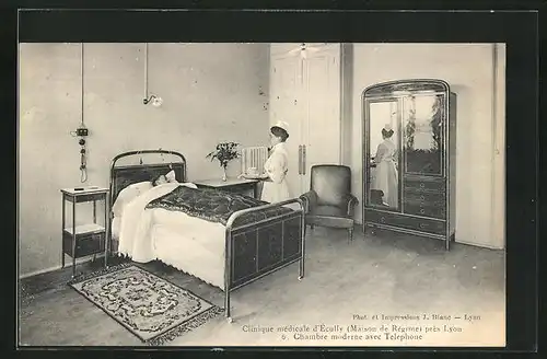AK Ecully, Clinique medicale, Maison de Regime, Chambre moderne avec telephone