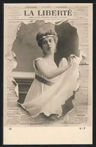 AK Zeitung La Liberte und Dame mit einem Schleier