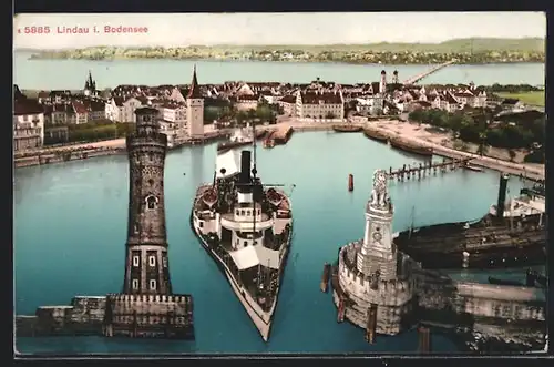 AK Lindau i. Bodensee, Hafen-Einfahrt mit Leuchtturm und Dampfer