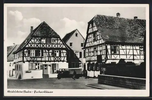 AK Heidelsheim i. Baden, Strassenpartie an den Fachwerkhäusern