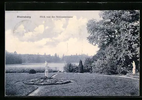 AK Rheinsberg, Blick auf See von der Schlossterrasse