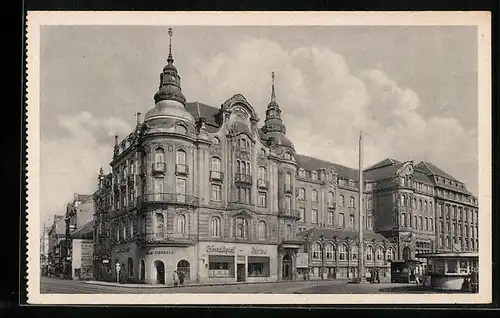 AK Erfurt, Bahnhofsvorplatz mit Hotel Erfurter Hof