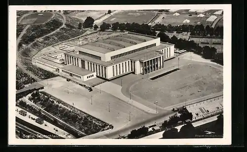 AK Berlin-Charlottenburg, Deutschlandhalle vom Flugzeug aus gesehen