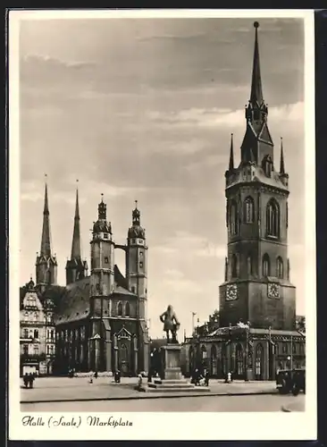 AK Halle / Saale, Marktplatz mit Marienkirche und Roten Turm mit Händel-Denkmal