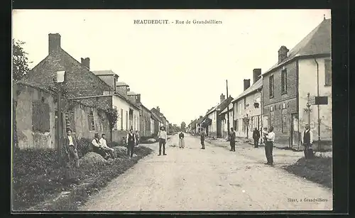 AK Beaudeduit, Rue de Grandvilliers, Strassenpartie