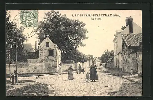 AK Le Plessis-Belleville, La Place