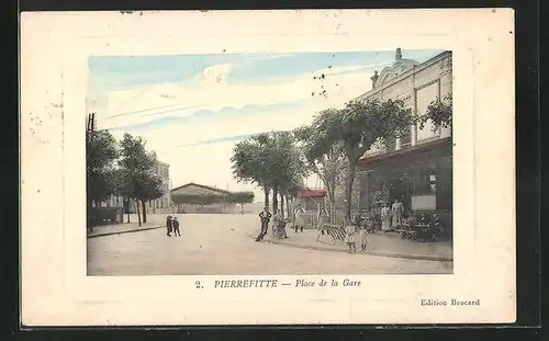 AK Pierrefitte, Place de la Gare, Bahnhofplatz