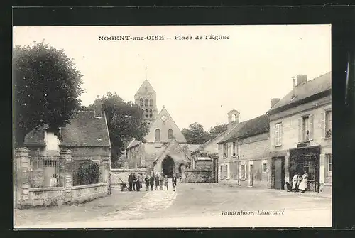 AK Nogent-sur-Oise, Place de l'Eglise