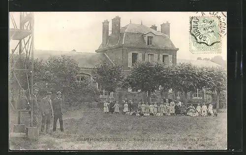 AK Chaumont-en-Vexin, Place de la Fouterie, Ecole des Filles