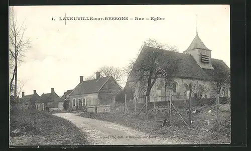 AK Laneuville-sur-Ressons, Rue & Eglise