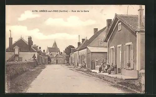 AK Gréez-sur-Roc, Rue de la Gare, Strassenpartie