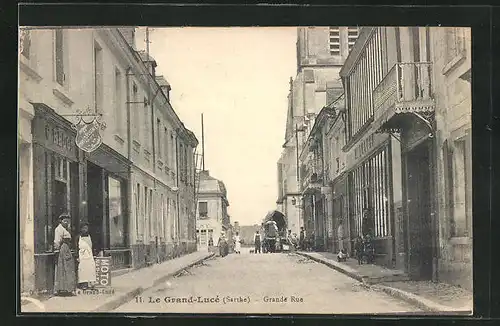 AK Le Grand-Lucé, Grande Rue, Strassenpartie