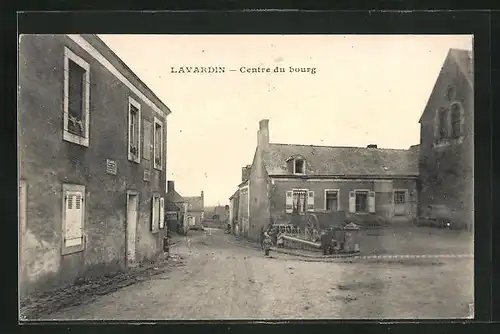 AK Lavardin, Centre du bourg