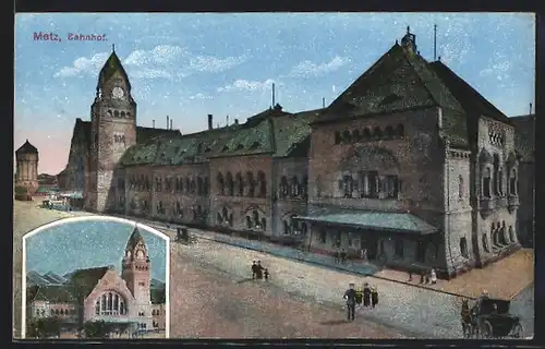 AK Metz, Passanten vor dem Bahnhofsgebäude