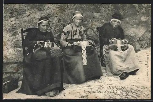 AK Puy-en-Velay, Dentellières