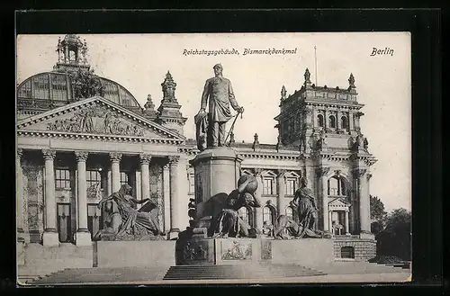 AK Berlin, Bismarckdenkmal vor dem Reichstagsgebäude