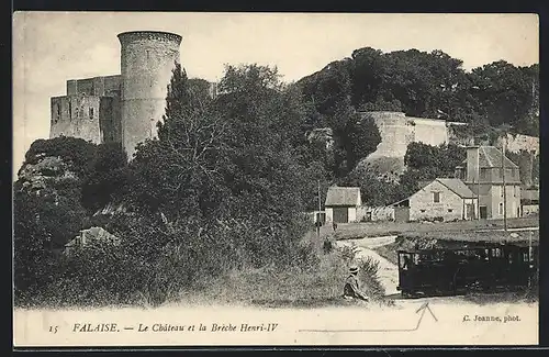 AK Falaise, Le Château et la Brèche Henri-IV