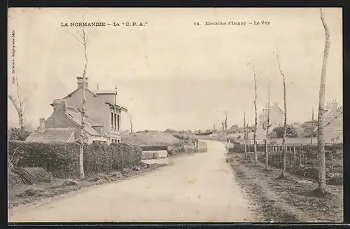 AK Le Vey, Strassenpartie im Ort