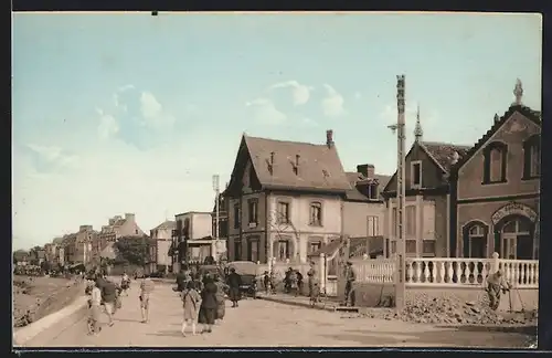 AK Grandcamp-les-Bains, Le Casino et la Digue