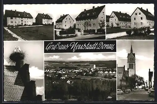 AK Neustadt /Donau, Strassenpartie mit Kirche, Bürgerhäuser, Storchennest