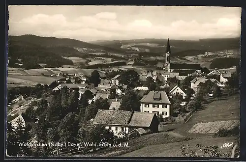 AK Waldkirchen /Ndby., Blick aus der Vogelperspektive auf die Ortschaft im Bayer. Wald