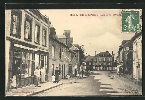 AK Glos-la-Ferrière, Grande Rue, Strassenpartie im Ort