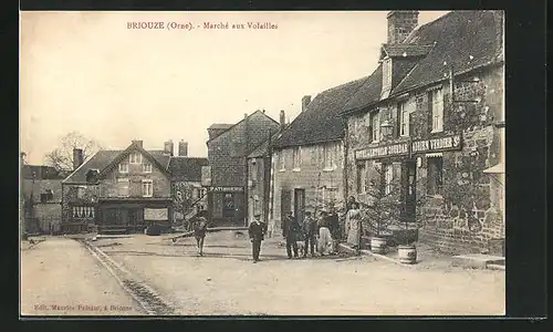 AK Briouze, Marché aux Volailles, Hotel de l`Etoile Jourdan