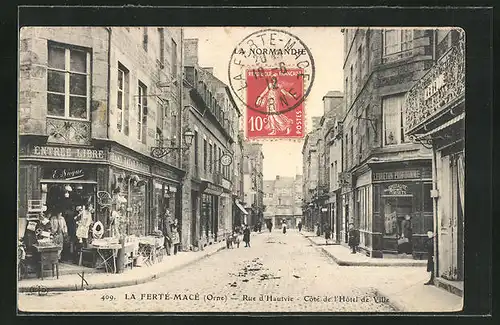 AK La Ferté-Mace, Rue d'Hautvie, Entree Libre et Grand Bazar Parisien