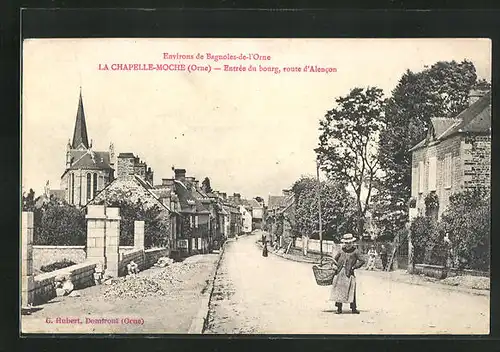 AK La Chapelle-Moche, Entree du Bourg, route d`Alencon